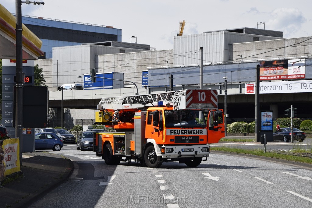 VU Koeln Deutz Mesekreisel P005.JPG - Miklos Laubert